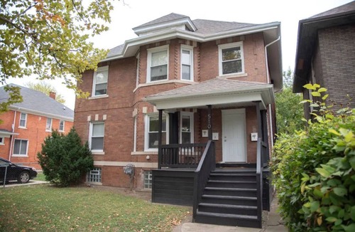 Detroit Apartment | Cute & Cozy North End Studio