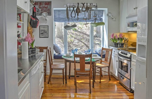New Preston Cottage | Dainty New Preston Cottage w/Dock & Lake Views!