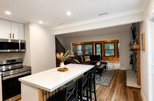 Mauston House | Deer Haven - Private 9-Acre Retreat - Near WI Dells