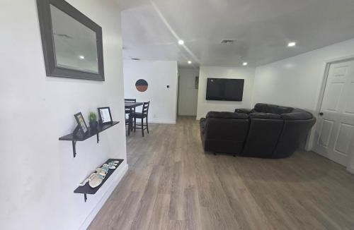 Delray Beach House | Delray Beach Sunshine - 5 minutes from beach!