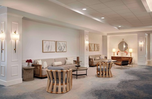 Roswell Hotel | DoubleTree by Hilton Atlanta - Roswell