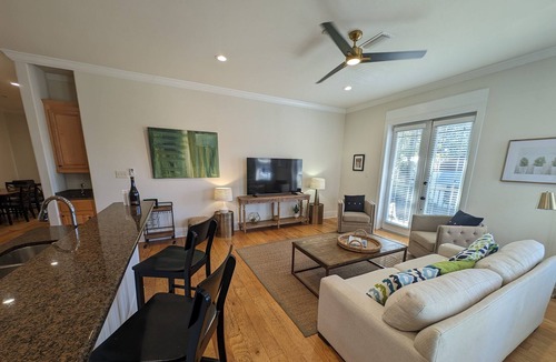 Fairhope Condo | Downtown Fairhope Condo, Unit B1, Walk to everything! Great Location!