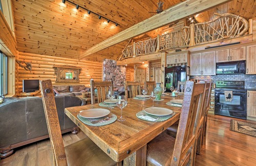 Boyne Falls Cabin | Dreamy Cabin Steps to Thumb Lake: Swim & Fish