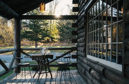 Town of Marbletown House | Duck Pond Lodge: Classic Log Charm | Hot Tub
