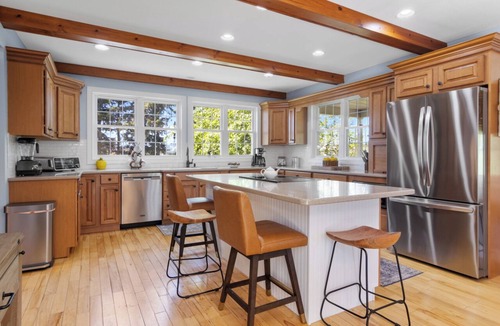 Williamsburg House | Enchanting 1901 Orchard Farm House