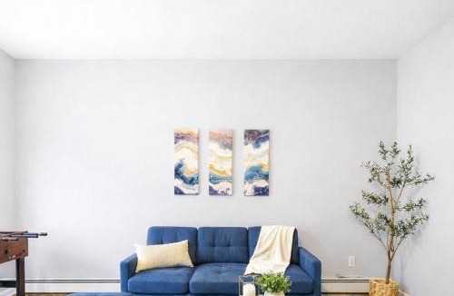 Troy Apartment | Escape your everyday in your COZY HIDEAWAY Feel right at home Relax recharge & unwind