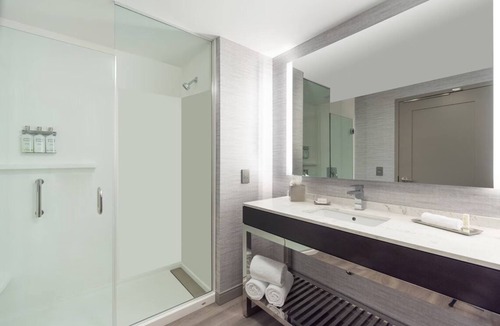 Waltham Hotel | Extended Stay Suite: Full Kitchenette, Free Hot Breakfast & Indoor Heated Pool