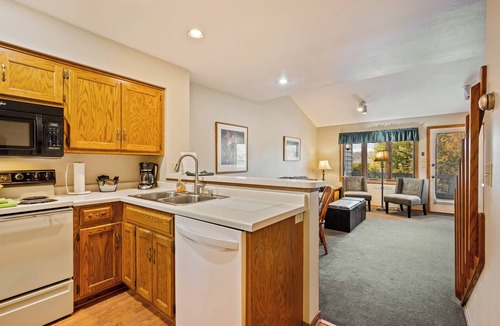 Fish Creek Condo | Fabulous 2-bed/2 bath condo with jetted tub in charming Fish Creek