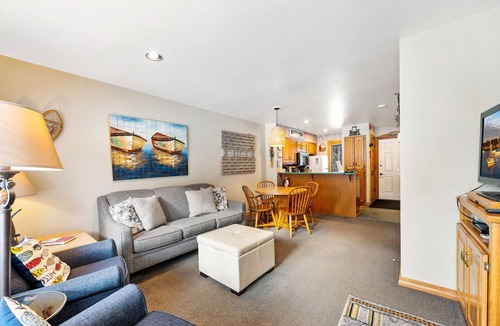 Fish Creek Condo | Fabulous 2-bed/2 bath condo with jetted tub in charming Fish Creek