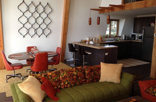 Iola House | Fabulous Funky Refurbished 70's Retro Lakefront Home -