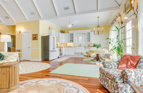 Fairhope Cottage | Fairhope Cottage: 2 Mi to Town & Pier!