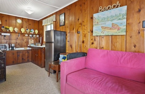 Houghton Lake Villa | Family-Friendly Lakefront Retreat at "The Roost"