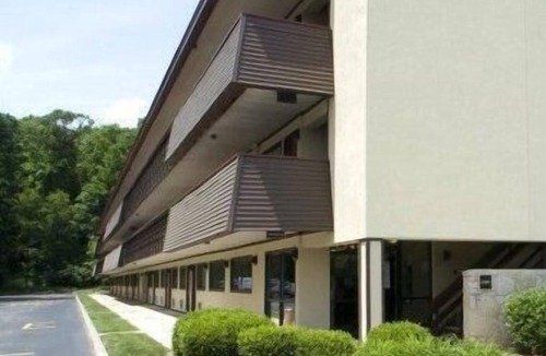 Secaucus House | Family Vacation! Near Meadowlands Sports Complex, Pets Allowed!