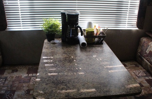 Accord House | Farm stay FAST wifi kitchen bath AC