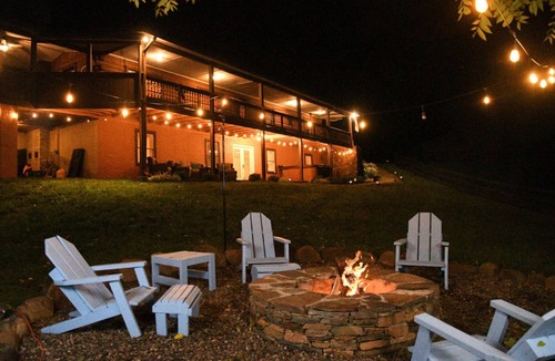 Round Hill House | Farm Vista: Cozy Suite & Views/Hot Tub