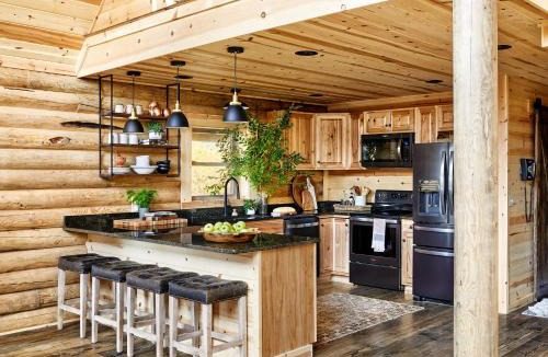 McHenry Villa | Featured in a Magazine Stunning Luxury Cabin