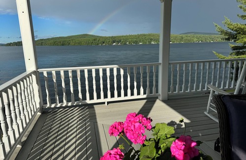 Alton Bay House | Gorgeous 5-bedroom Winnipesaukee lakefront home in Alton Bay.