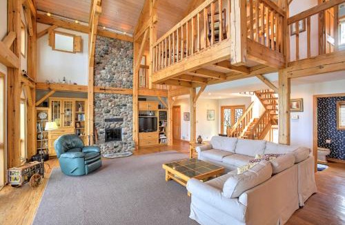Charlevoix House | Gorgeous Charlevoix Home on Lake Michigan!