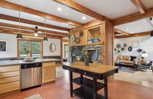 Fish Creek House | Gorgeous home close to Fish Creek & Hot Tub!