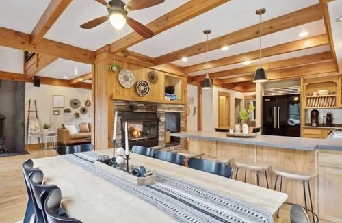 Fish Creek House | Gorgeous home close to Fish Creek & Hot Tub!
