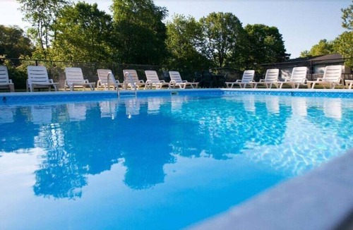 Saugatuck Cottage | Goshorn Lake Resort Cottage #21