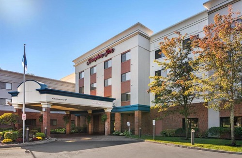 McKownville Hotel | Hampton Inn Albany-Western Ave/University Area, NY