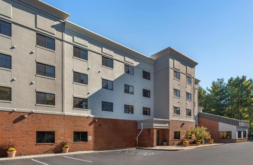 McKownville Hotel | Hampton Inn Albany-Western Ave/University Area, NY
