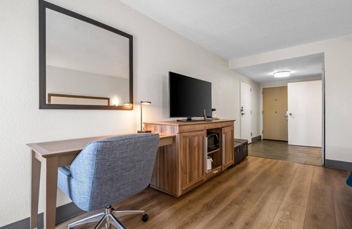 New Castle Hotel | Hampton Inn Birmingham/Trussville