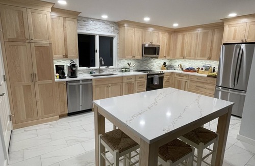 Harbor Springs House | HARBOR SPRINGS 🏖 LAKE MICHIGAN DIRECT WATERFRONT BEACH ⛱ TUNNEL OF TREES M119