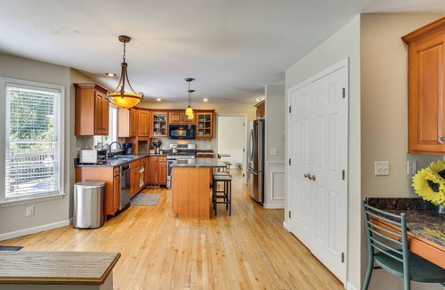 Lagrangeville House | Heated Pool, 6 Acres: Beacon Area Vacation Rental