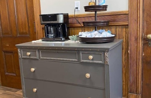 Calumet House | Heritage, Heart, and Room to Be Together!
