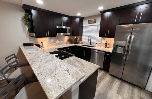 Island Estate Apartment | Home away from home