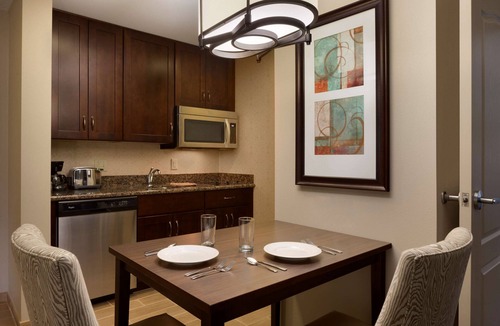 Crossroad Park Hotel | Homewood Suites by Hilton Kalamazoo-Portage