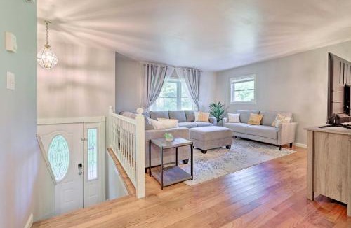 Stroudsburg House | Hot Tub & Yard: Stroudsburg Home in Poconos