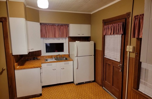 Millinocket House | House on the trails and walking distance to town