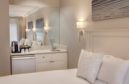 Bay Harbor Hotel | Inn at Bay Harbor