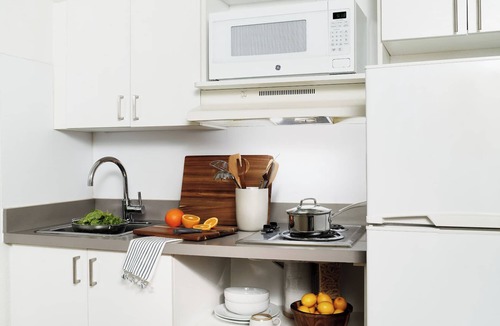Roswell Apartment | InTown Suites Extended Stay Atlanta GA - Roswell/Alpharetta