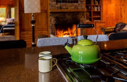 Clayton House | Jewel of the Woods