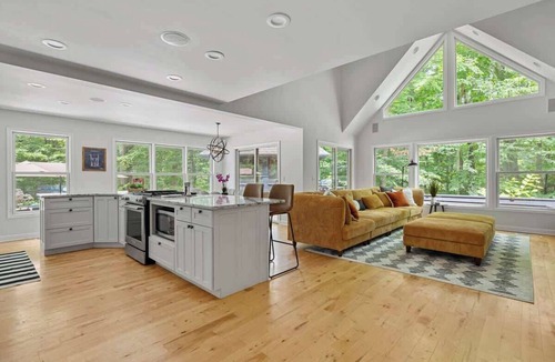 Three Oaks House | Juniper Presents: Gray Haven-Stunning Woodland Retreat with Pool