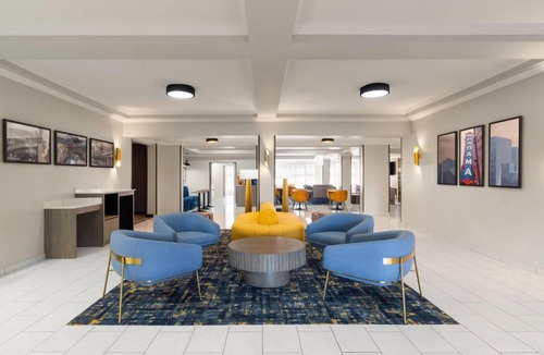 Bessemer Hotel | La Quinta Inn & Suites by Wyndham Bessemer