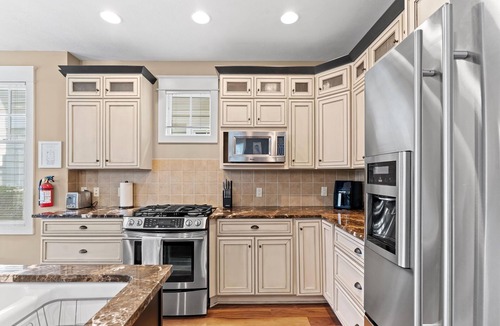 Saugatuck Condo | Lake Front Condo W/Pool Access, Walk to Saugatuck