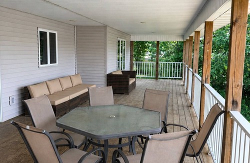 Lake Wazeecha House | Lake Wazeecha Getaway - Spacious 4 BD/3BA Vacation Home with RARE LAKE FRONTAGE