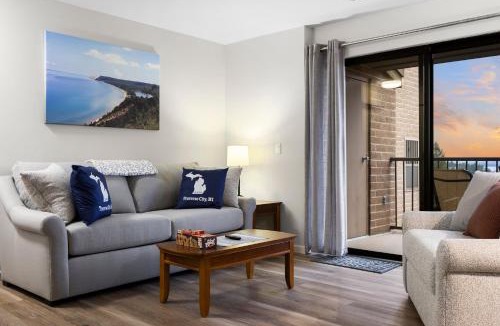 Acme Apartment | Lakeview Golf Retreat 1BDR Condo at Resort 5057