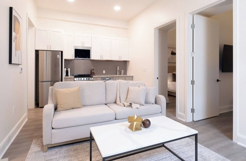 Five Points South Apartment | Landing Apartments UAB