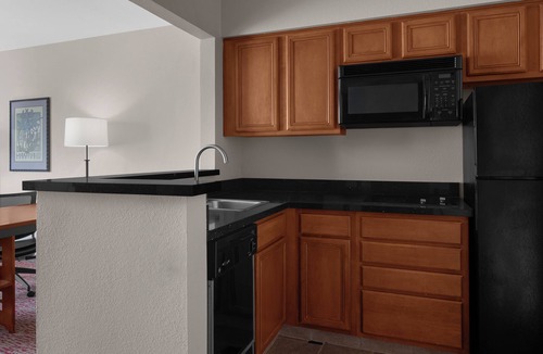 Downtown Hotel | Larkspur Landing Extended Stay Suites Campbell