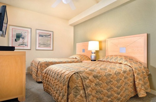 Seaside Gilbert District Resort | Leave your worries at the door!
