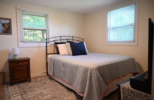North Hampton House | LiKenSco Farm Beach House! Minutes to the beaches☀️