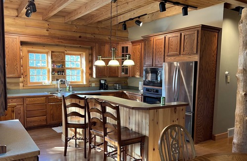 Cheboygan Cabin | Log Cabin on Long Lake