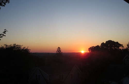 Arlington Apartment | Lovely, bright 2-BR in historic Arlington