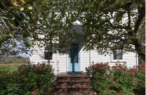 Millerton Cottage | Lovely cottage on quiet country road in Millerton, New York, on 23 acres.